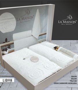 Подарочный набор полотенец La Maison, 3 шт. с ароматом Lidya 30259-К фото