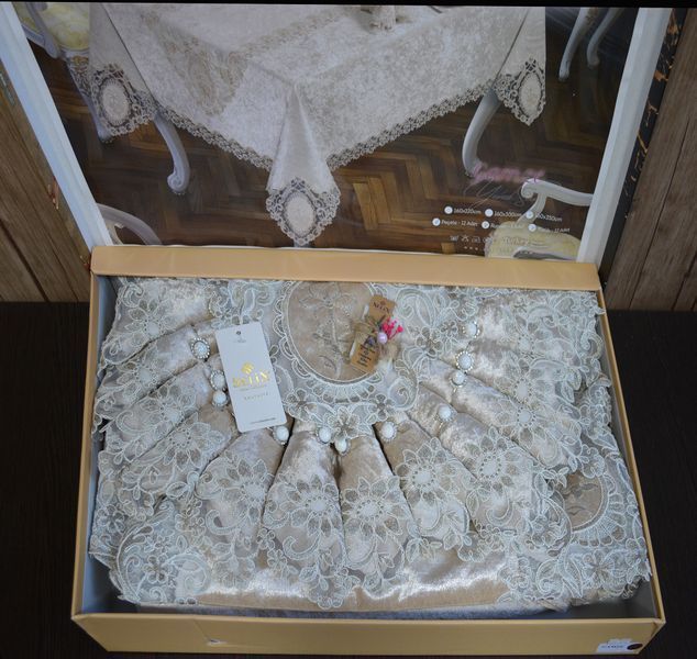 Велюровая скатерть с ранером Selin Gamze Set 160&times;350 см+12 салфеток бежевая 33061-0-Кbej фото