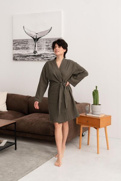 Женский халат COSY Duna из фактурного муслина, хаки S M61W фото