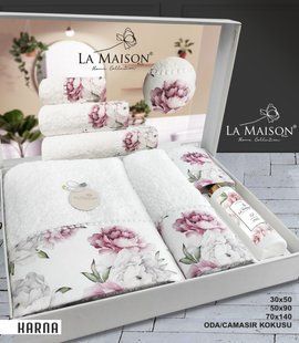 Подарунковий набір рушників La Maison 3 шт з ароматом Karna 30265-К фото