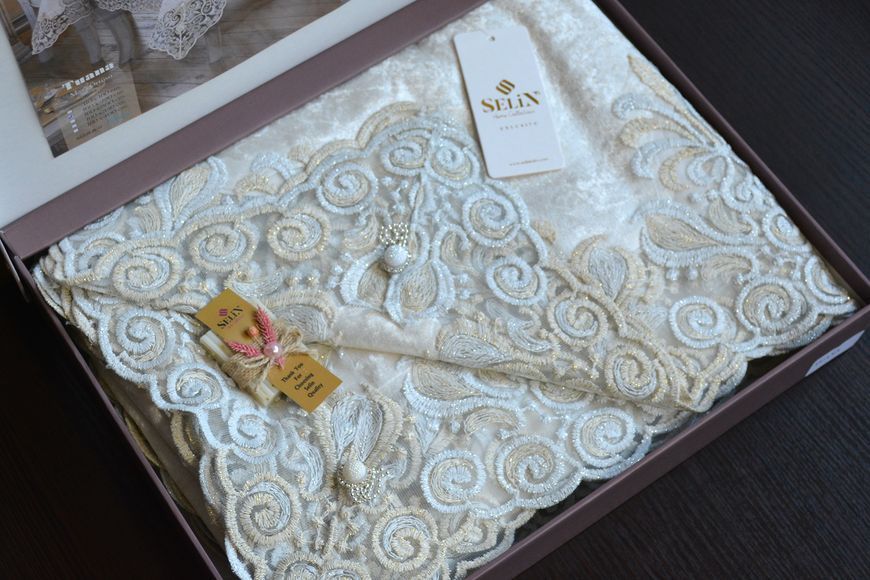 Велюрова скатертина Selin Tuana 160х220 см кремова 33164-К фото