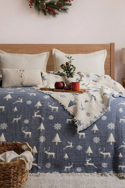 Муслінове новорічне покривало Saheser Merry 240 х 260 см. Navy Blue синій 34474-К фото