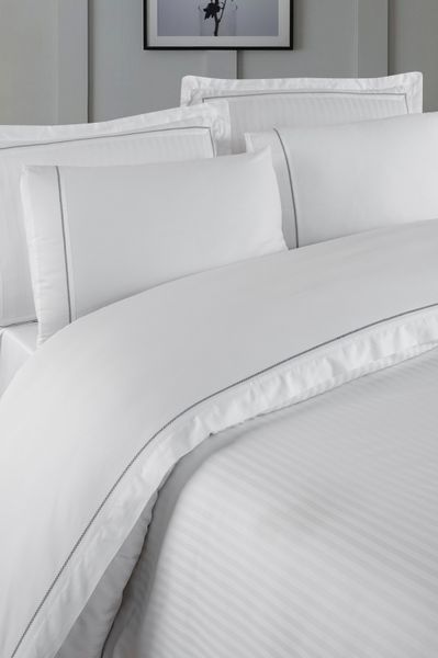Постільна білизна євро розмір La Romano Mona Premium Satin Orcella White 41588-К фото